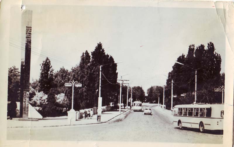 Площадь Конституции